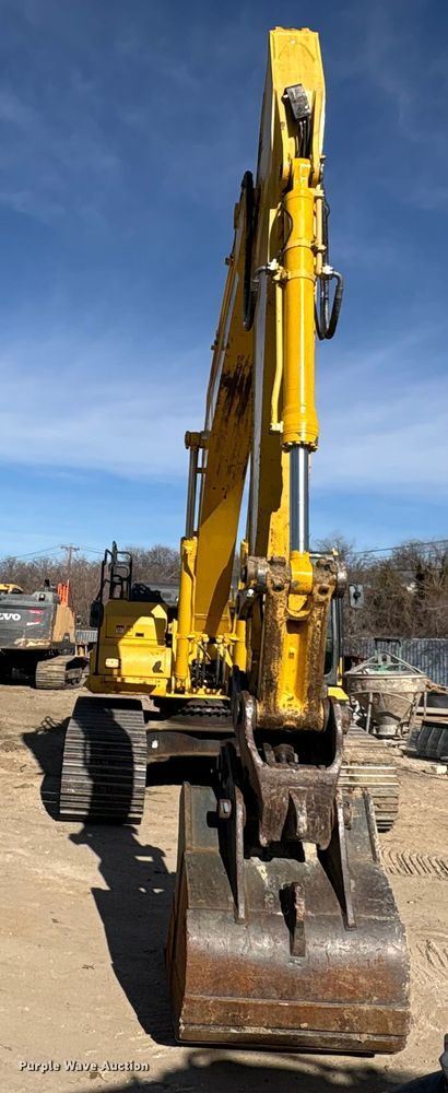 image for item EA7912 2018 Komatsu PC360LC excavator