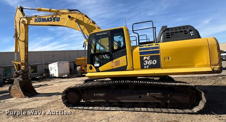 image for item EA7912 2018 Komatsu PC360LC excavator