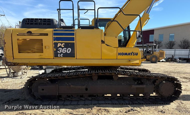 image for item EA7912 2018 Komatsu PC360LC excavator
