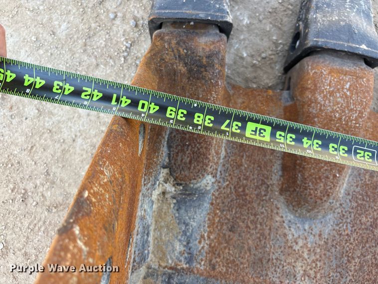 image for item EA7912 2018 Komatsu PC360LC excavator