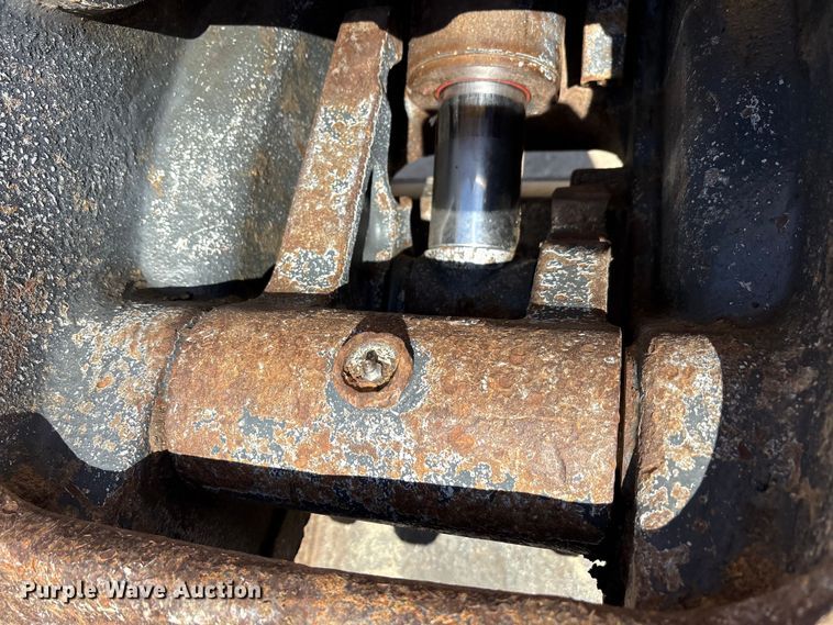 image for item EA7912 2018 Komatsu PC360LC excavator