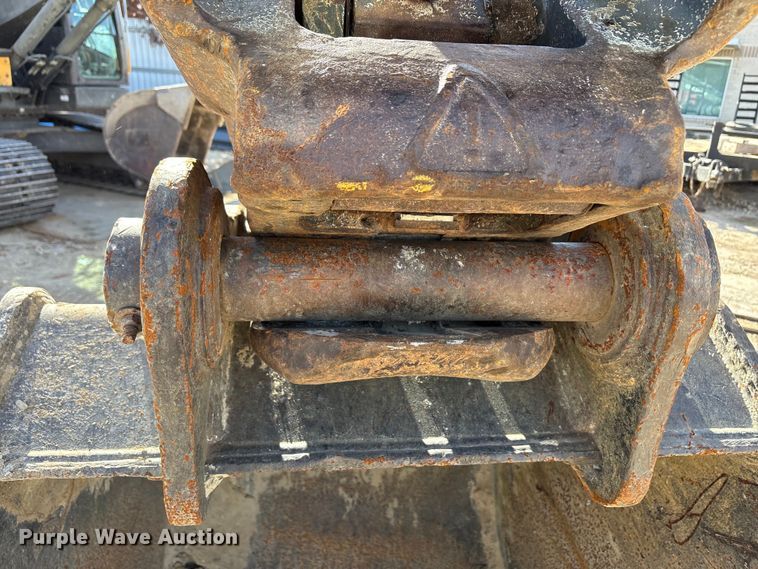 image for item EA7912 2018 Komatsu PC360LC excavator