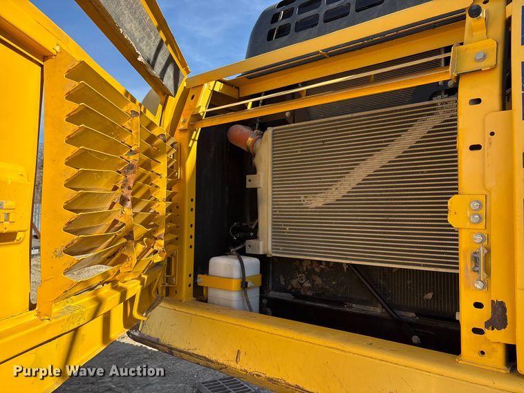 image for item EA7912 2018 Komatsu PC360LC excavator