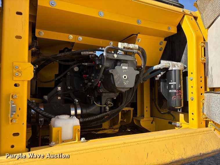 image for item EA7912 2018 Komatsu PC360LC excavator