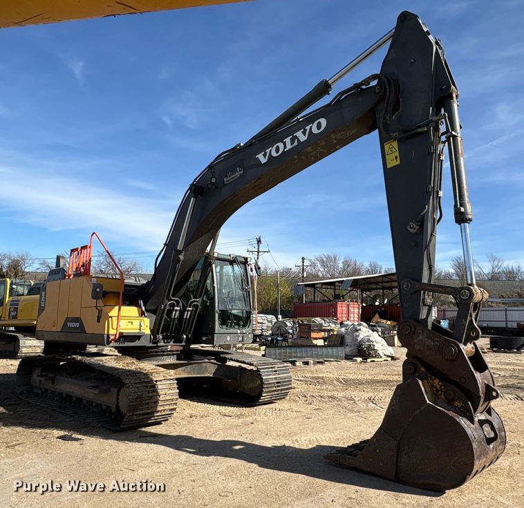 image for item EA7913 2020 Volvo EC250ELR excavator