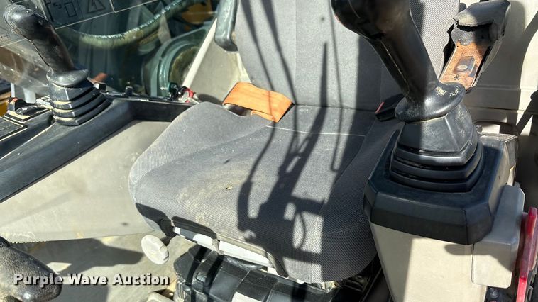 image for item EA7913 2020 Volvo EC250ELR excavator