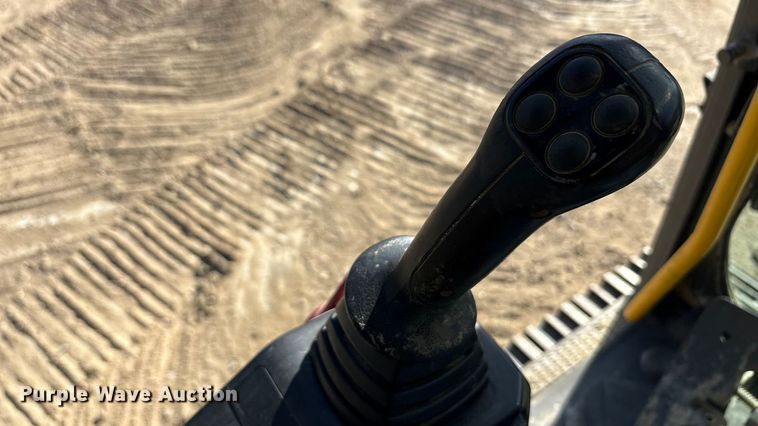 image for item EA7913 2020 Volvo EC250ELR excavator