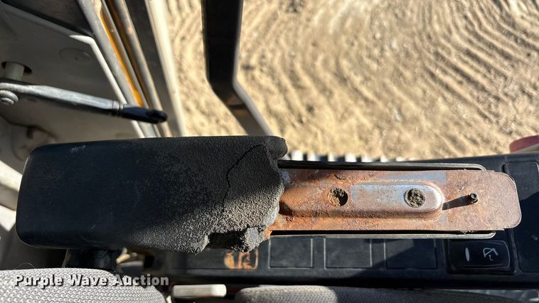 image for item EA7913 2020 Volvo EC250ELR excavator