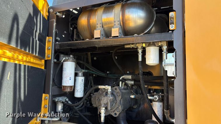 image for item EA7913 2020 Volvo EC250ELR excavator