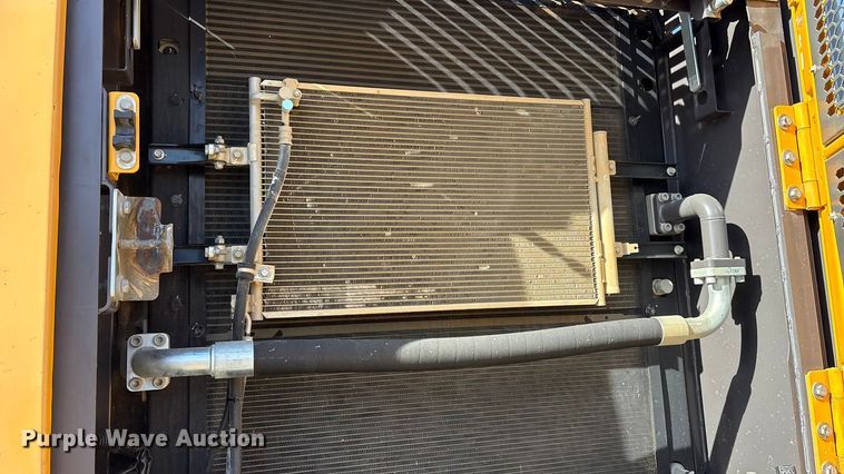 image for item EA7913 2020 Volvo EC250ELR excavator