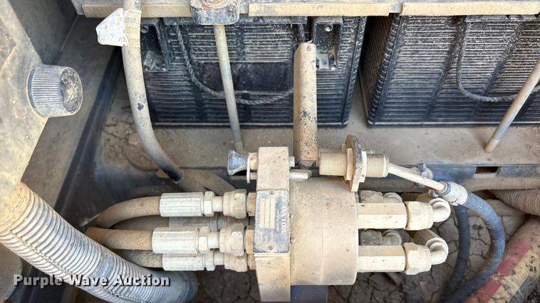 image for item EA7913 2020 Volvo EC250ELR excavator