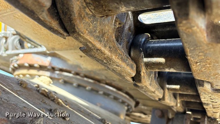 image for item EA7913 2020 Volvo EC250ELR excavator