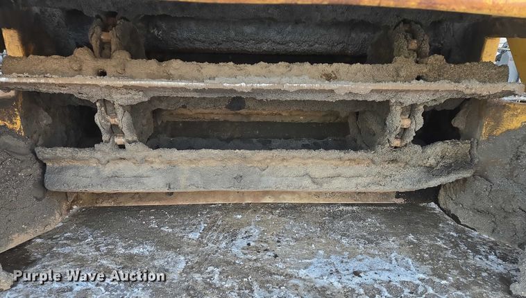 image for item EB1205 Caterpillar WE-851B windrower