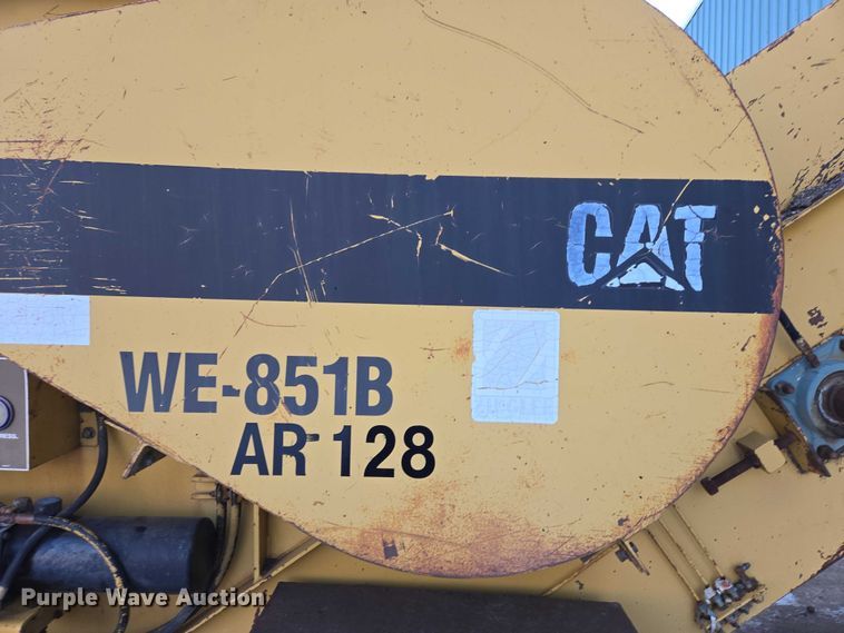 image for item EB1205 Caterpillar WE-851B windrower