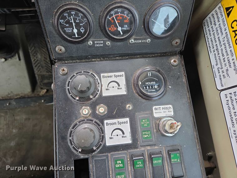 image for item EB1207 2005 MB Companies Oshkosh HB2723 street sweeper truck