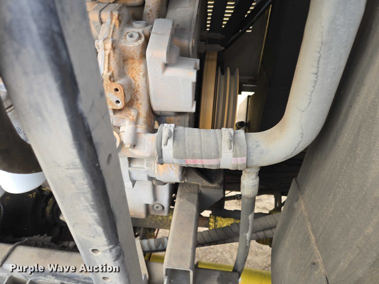 image for item EB1207 2005 MB Companies Oshkosh HB2723 street sweeper truck