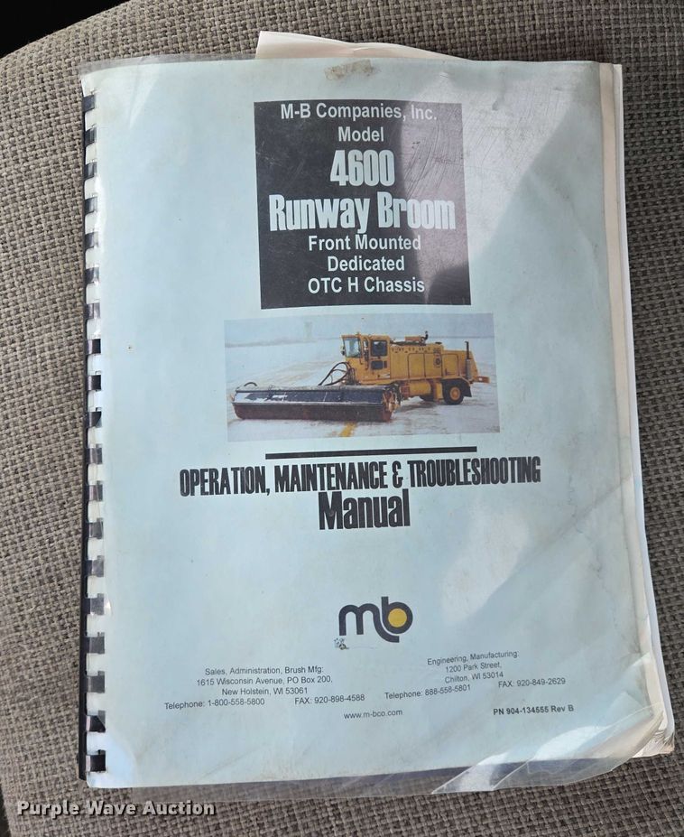 image for item EB1207 2005 MB Companies Oshkosh HB2723 street sweeper truck