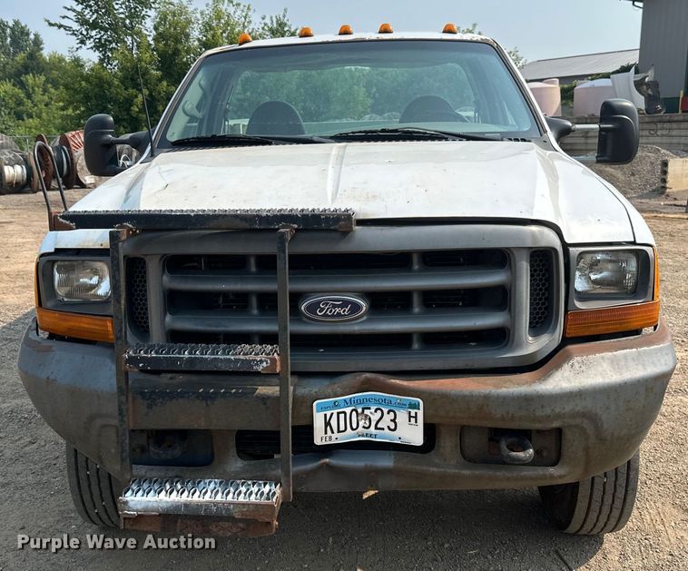 image for item EB2814 1999 Ford F550 utility / service truck