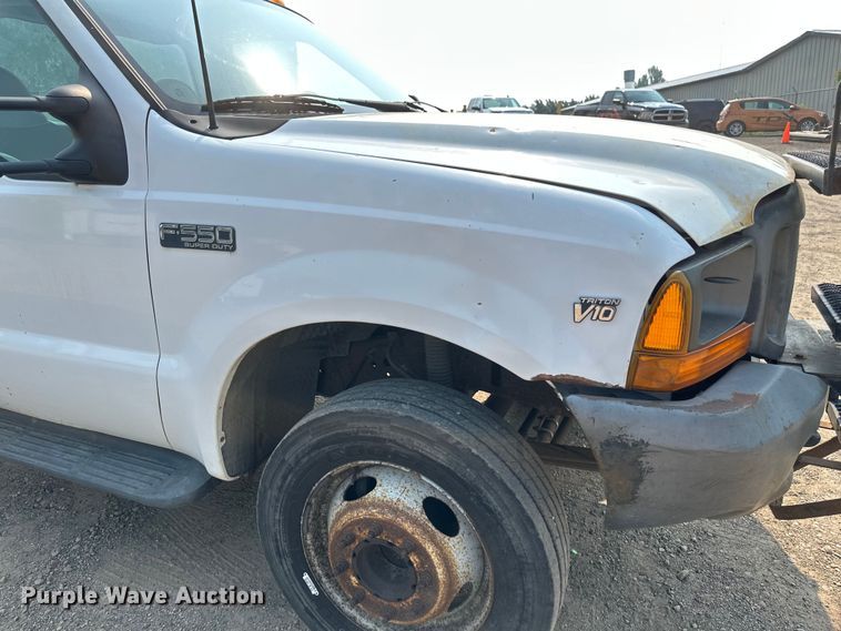 image for item EB2814 1999 Ford F550 utility / service truck