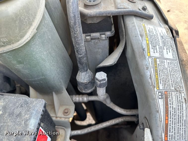 image for item EB2814 1999 Ford F550 utility / service truck