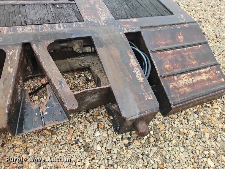 image for item EB8483 2012 Trail King Industries TK70HG-492 lowboy equipment trailer