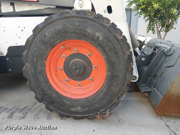 image for item EC1271 2021 Bobcat S740 skid steer loader