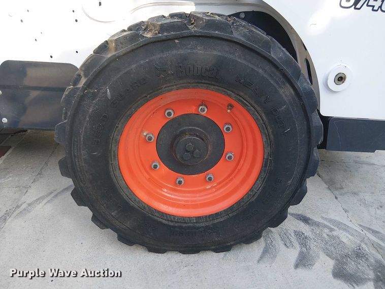 image for item EC1271 2021 Bobcat S740 skid steer loader