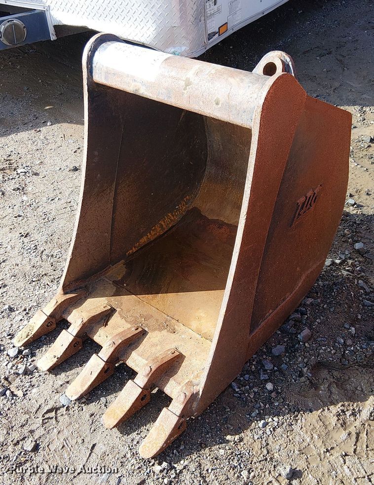 image for item EC1367 TAG excavator bucket