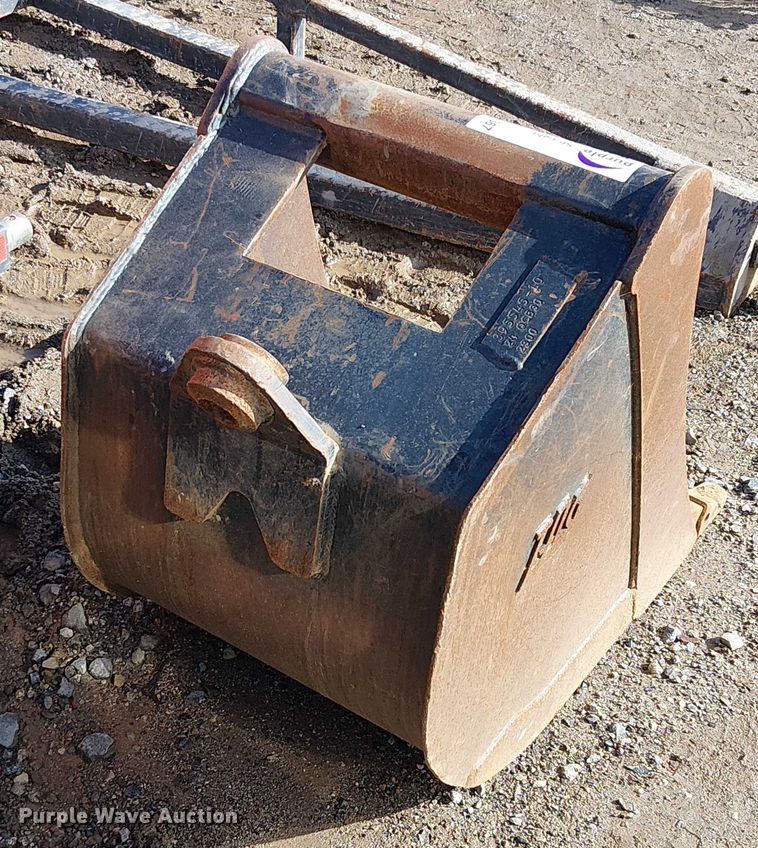 image for item EC1367 TAG excavator bucket