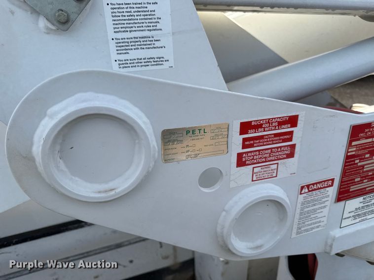 image for item EC4522 2016 RAM 5500 bucket truck