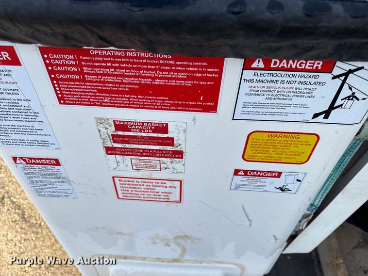 image for item EC4522 2016 RAM 5500 bucket truck