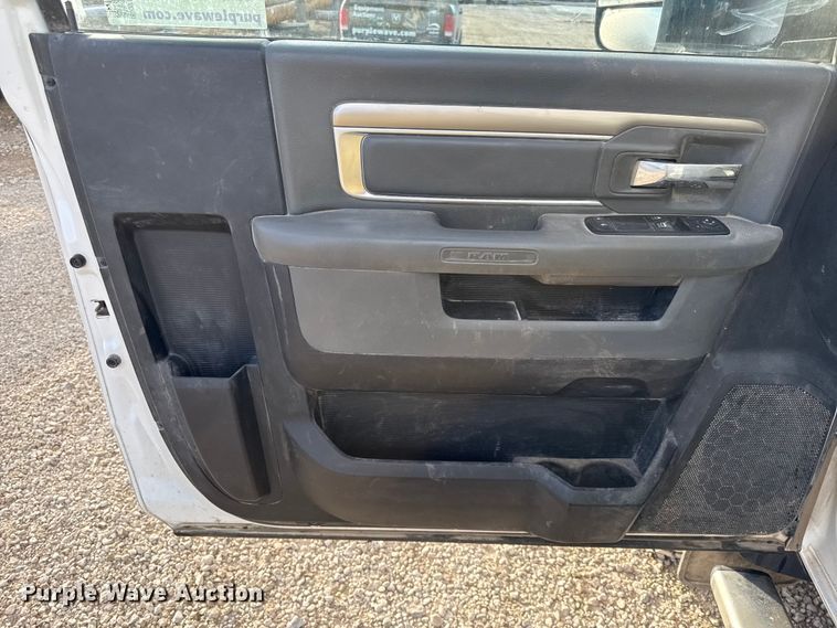 image for item EC4522 2016 RAM 5500 bucket truck