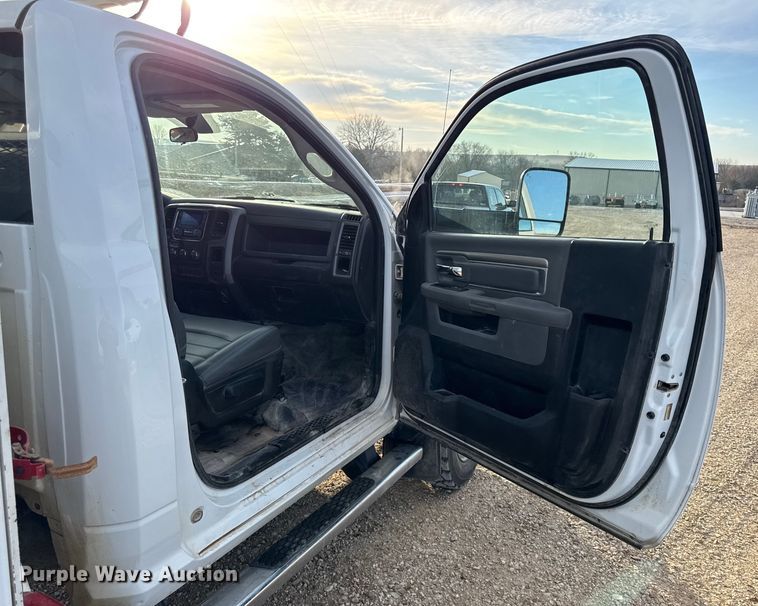 image for item EC4522 2016 RAM 5500 bucket truck