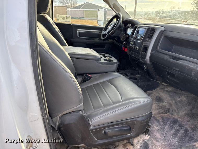 image for item EC4522 2016 RAM 5500 bucket truck