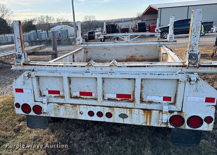 image for item EC4523 2008 Brooks Brothers pole trailer