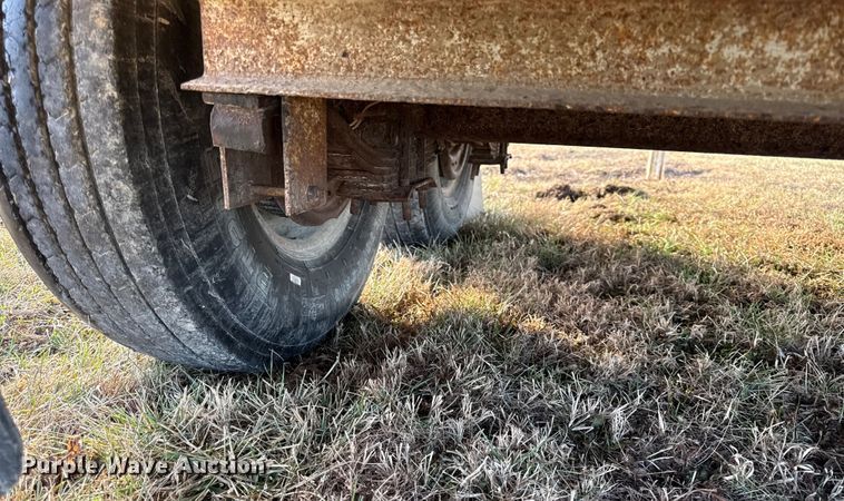 image for item EC4523 2008 Brooks Brothers pole trailer