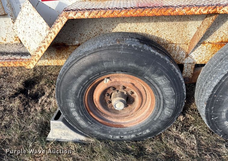 image for item EC4523 2008 Brooks Brothers pole trailer