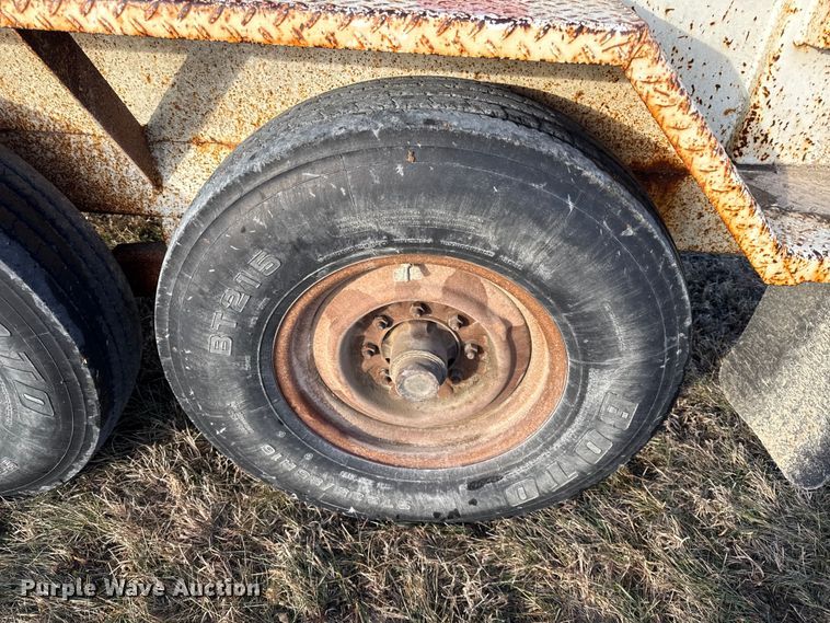 image for item EC4523 2008 Brooks Brothers pole trailer