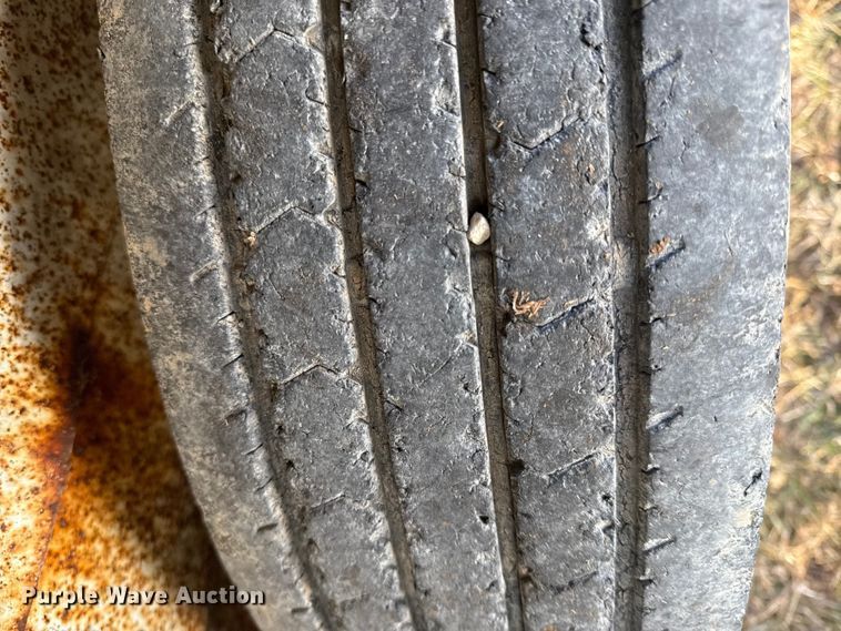 image for item EC4523 2008 Brooks Brothers pole trailer