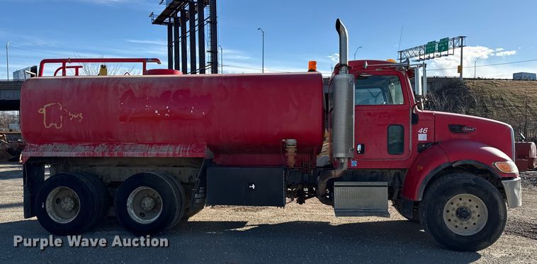 image for item EC4533 2007 Peterbilt 335 water truck