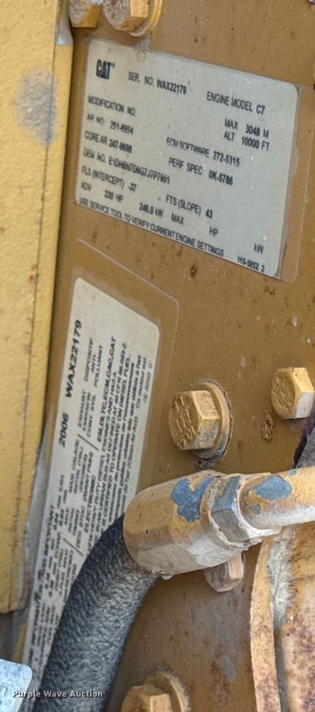 image for item EC4533 2007 Peterbilt 335 water truck