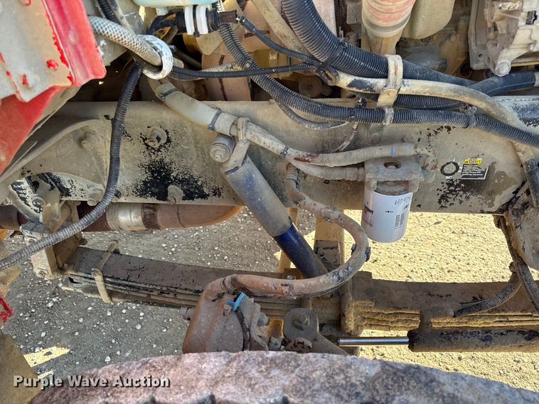 image for item EC4533 2007 Peterbilt 335 water truck