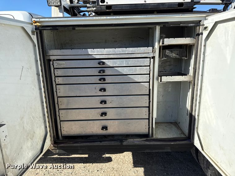 image for item EC4536 2015 RAM 5500 utility / service truck