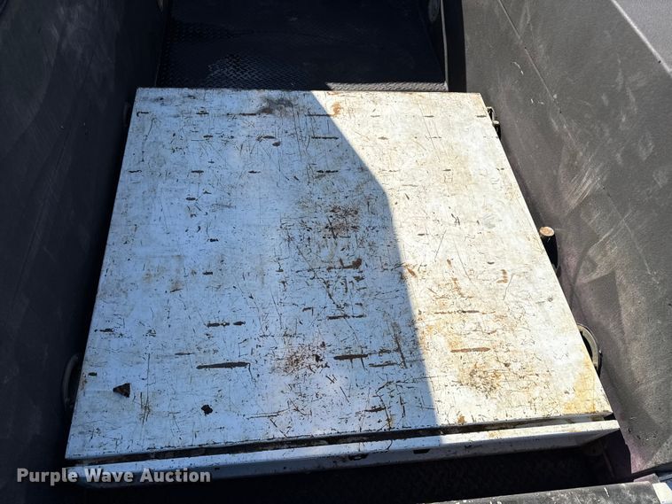 image for item EC4536 2015 RAM 5500 utility / service truck