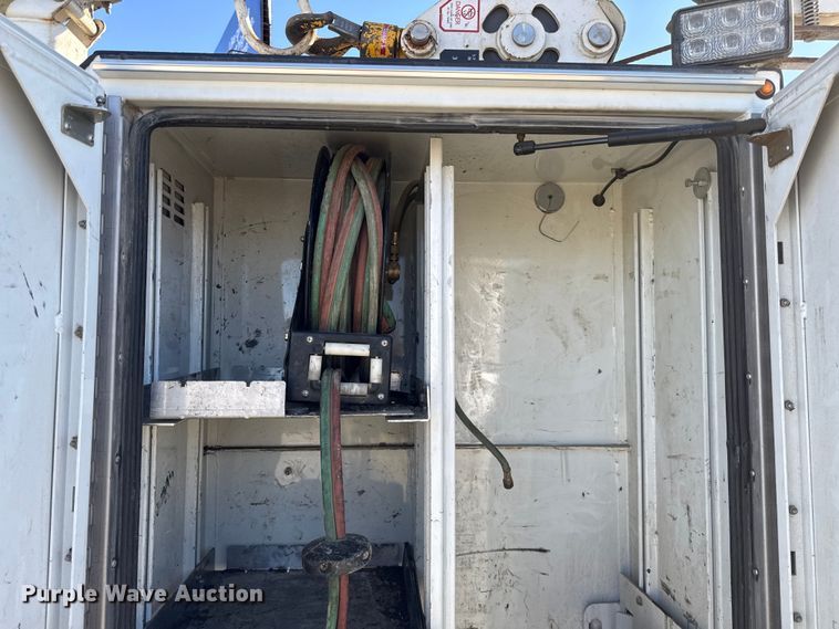 image for item EC4536 2015 RAM 5500 utility / service truck