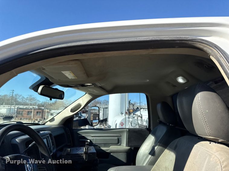 image for item EC4536 2015 RAM 5500 utility / service truck