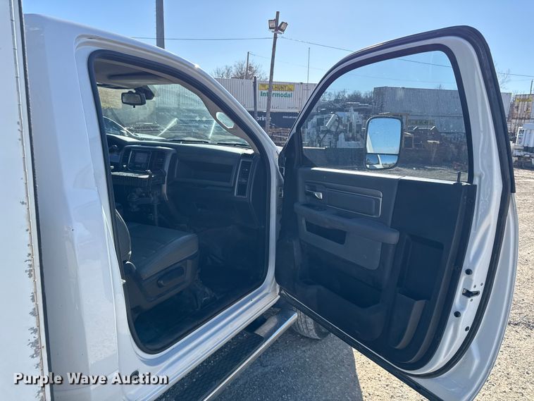 image for item EC4536 2015 RAM 5500 utility / service truck