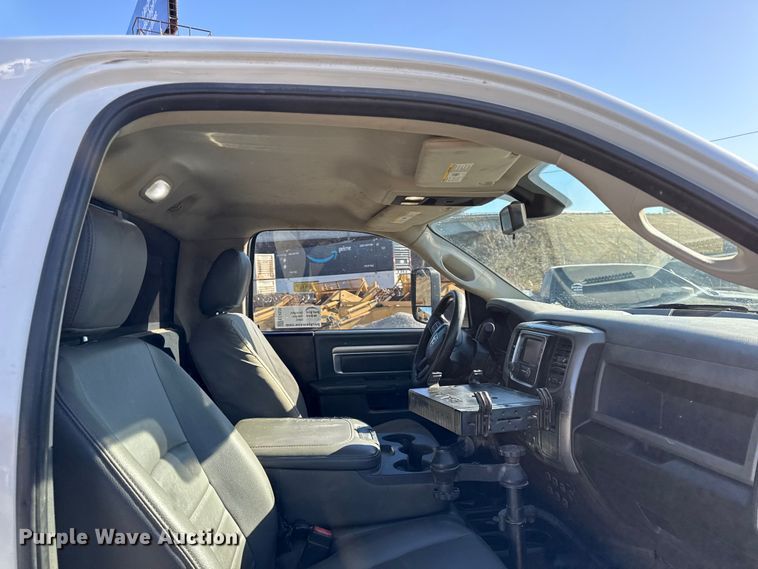 image for item EC4536 2015 RAM 5500 utility / service truck