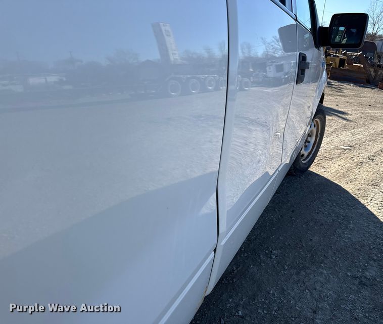 image for item EC4537 2013 Ford F150 Ext. Cab pickup truck