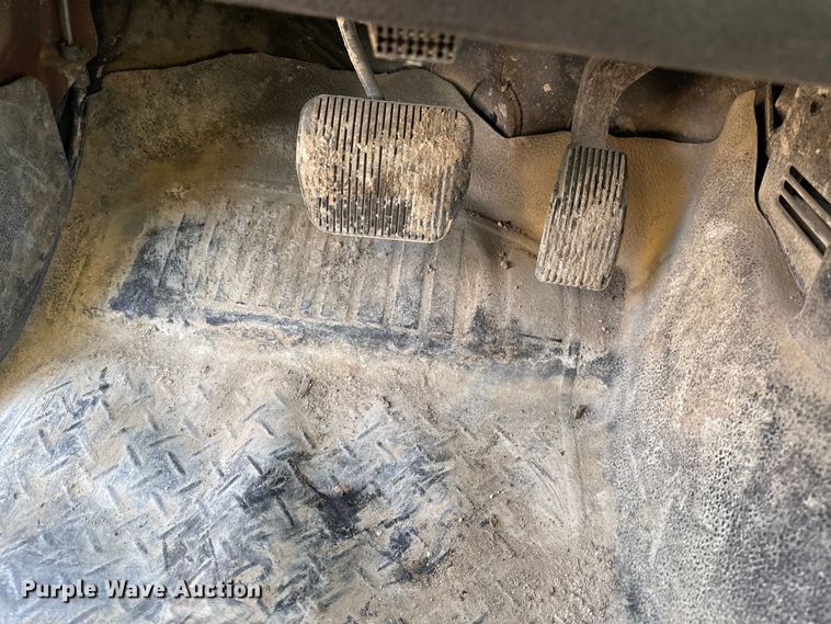 image for item EC4537 2013 Ford F150 Ext. Cab pickup truck